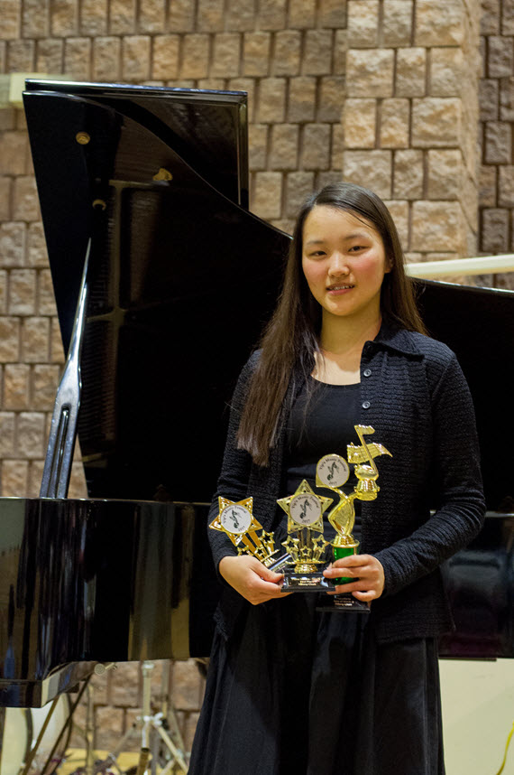 First winner of Gr 9 Piano Sonata Class  First Winner of Gr 9 List C Class